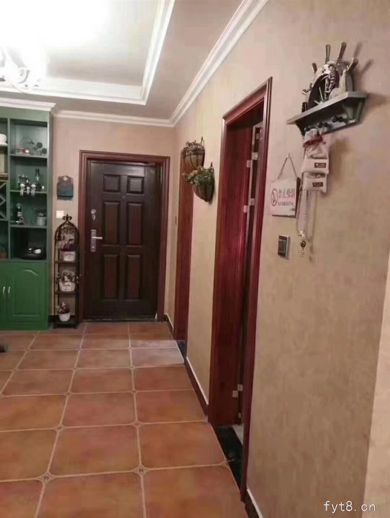 丽阳豪苑温馨2居室精装修证满二60万元